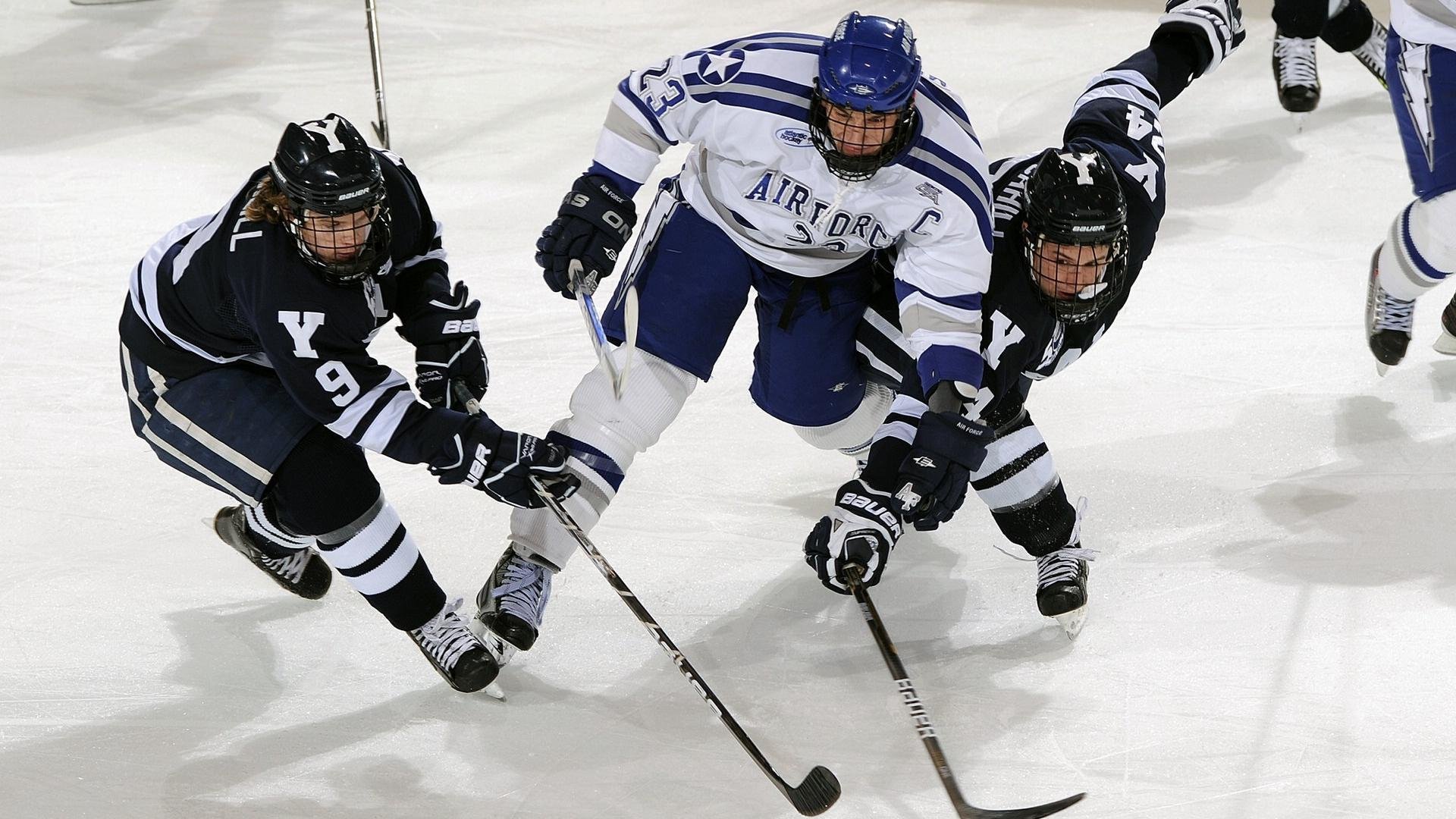 im体育app官方下载-校园足球特色课程成果丰厚，青少年体育素养明显提升，学校足球特色