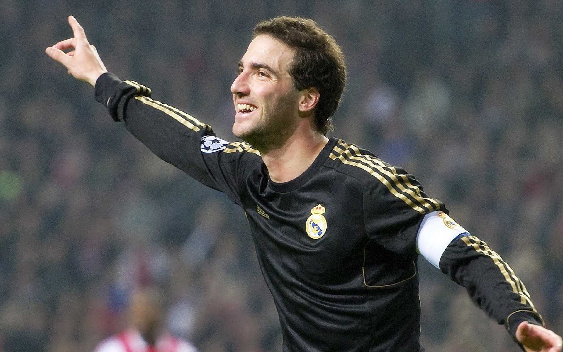 im电竞官方下载-转会截止：五大联赛最震撼的10笔交易一览，五大联赛转会市场什么时候截止