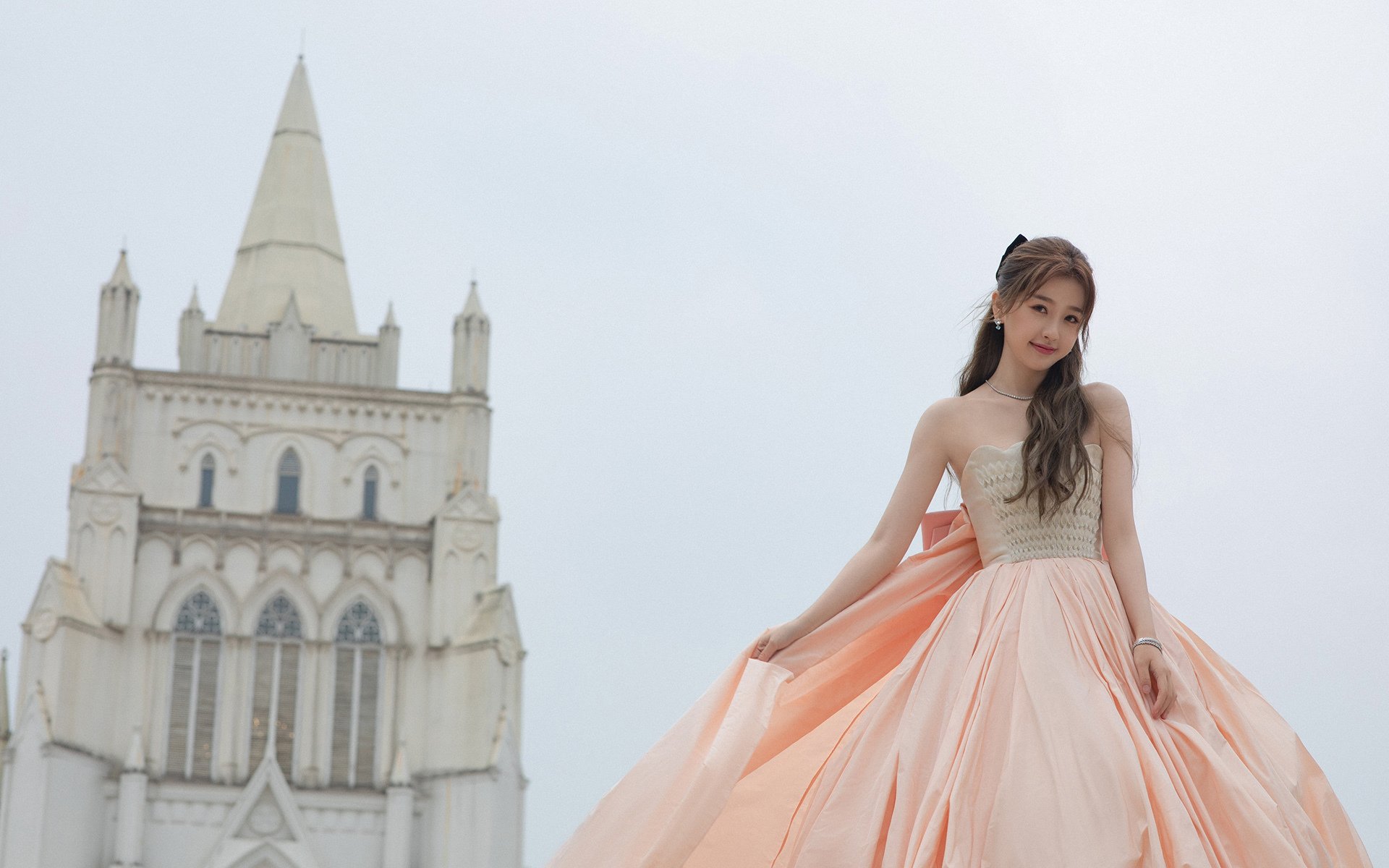 im体育网站-NBA总决赛首轮战罢 医院VS勇士，nba总决赛骑士vs勇士