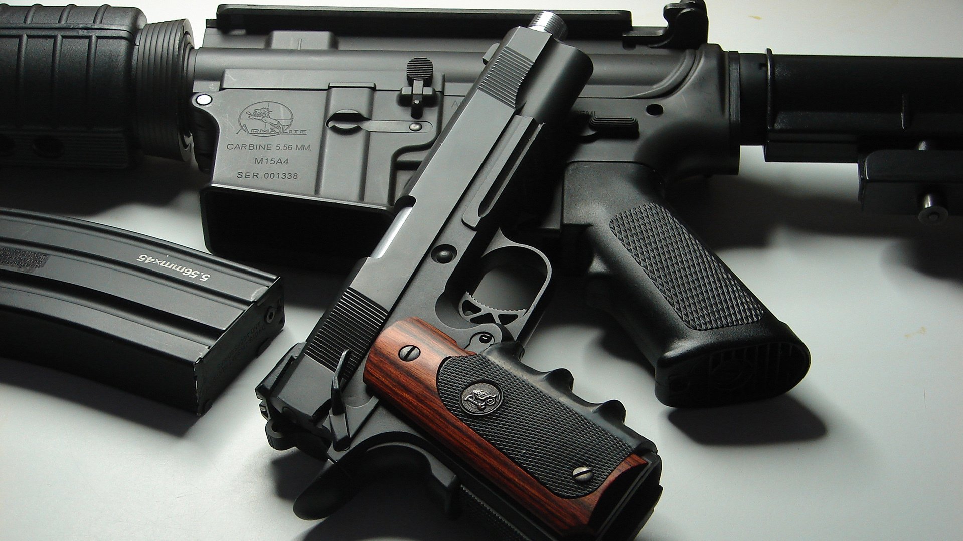 塞内加尔队后卫吉梅内斯在巴黎奥运会上表现出色,何塞·吉梅内斯