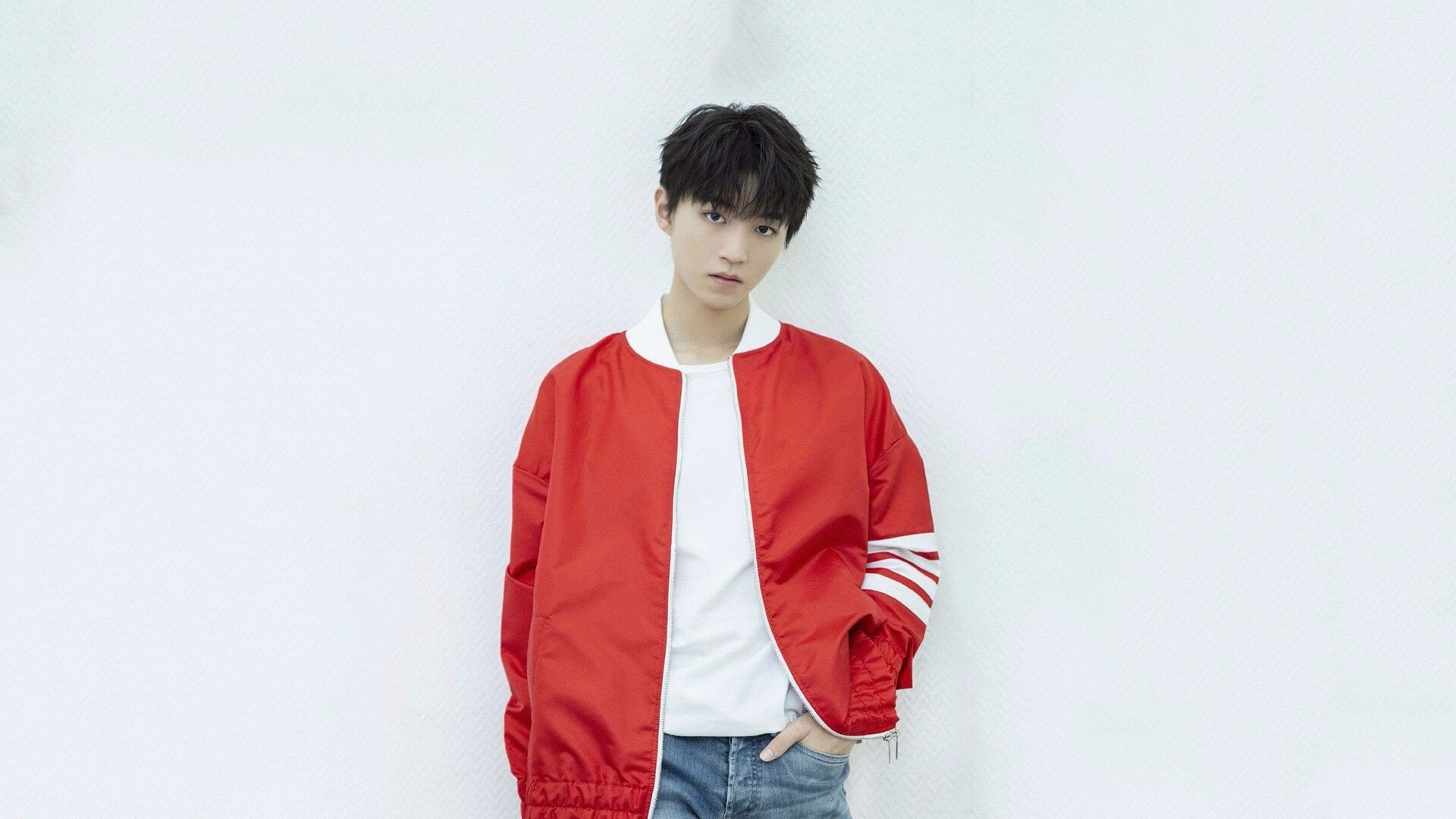 im电竞官方下载-斯托克城主场大胜，士气高涨，球队再现昔日实力，斯托克城老板是谁