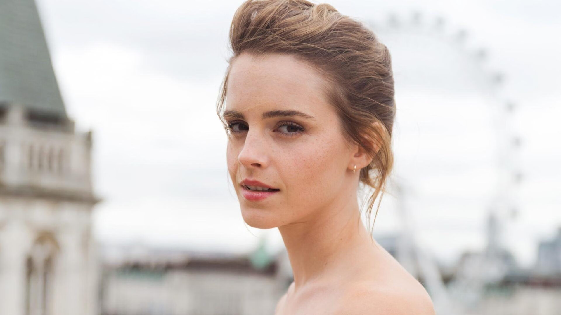 德甲速度爆发：瞬间快速突击引人入胜！，德甲打法